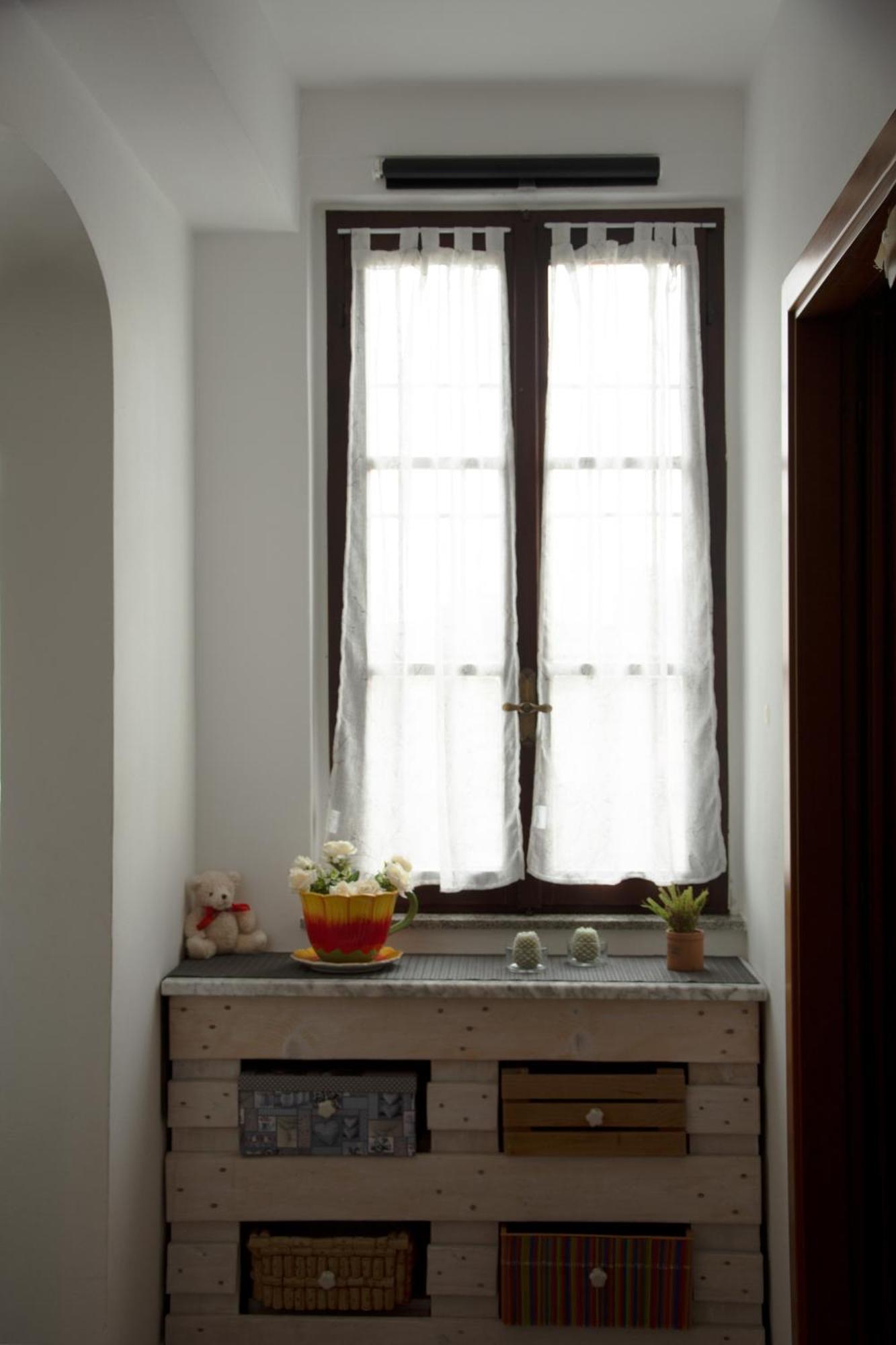 Tinas Yellow Home Leggiuno Dış mekan fotoğraf